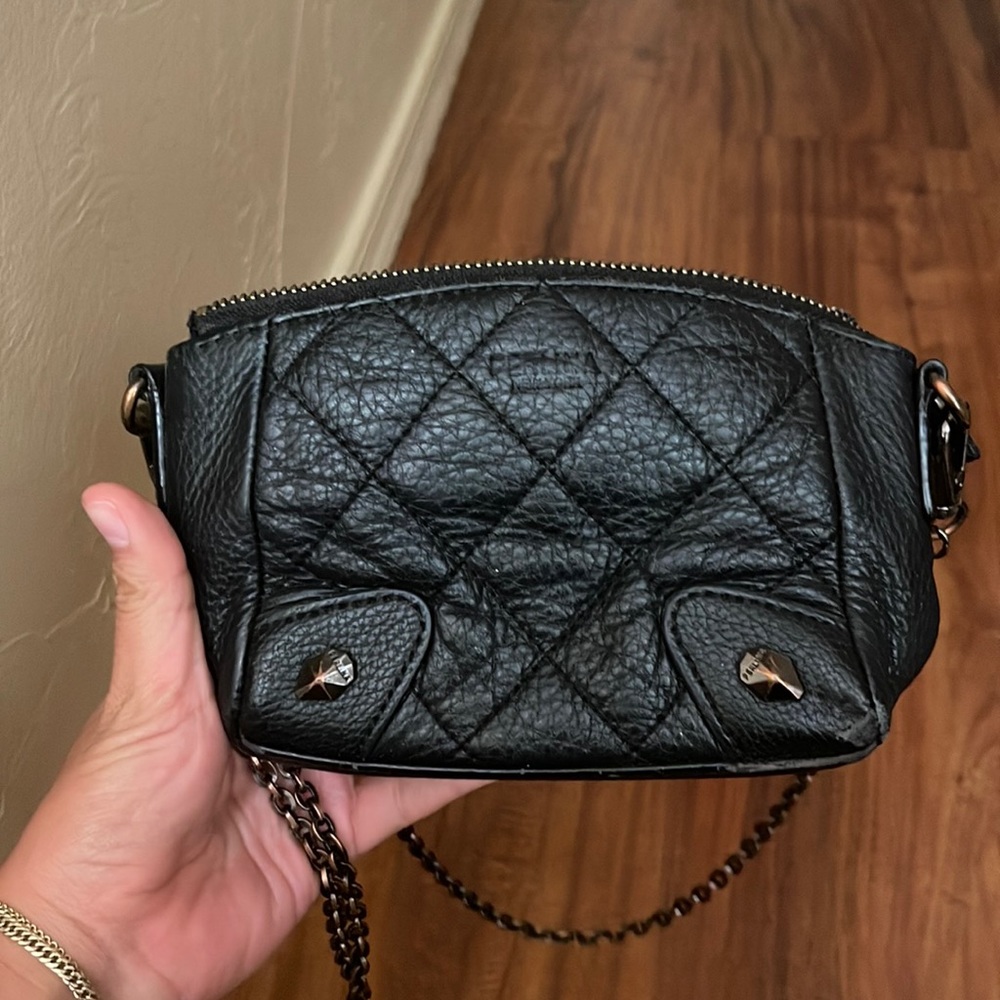 Perlina New York Little black leather purse